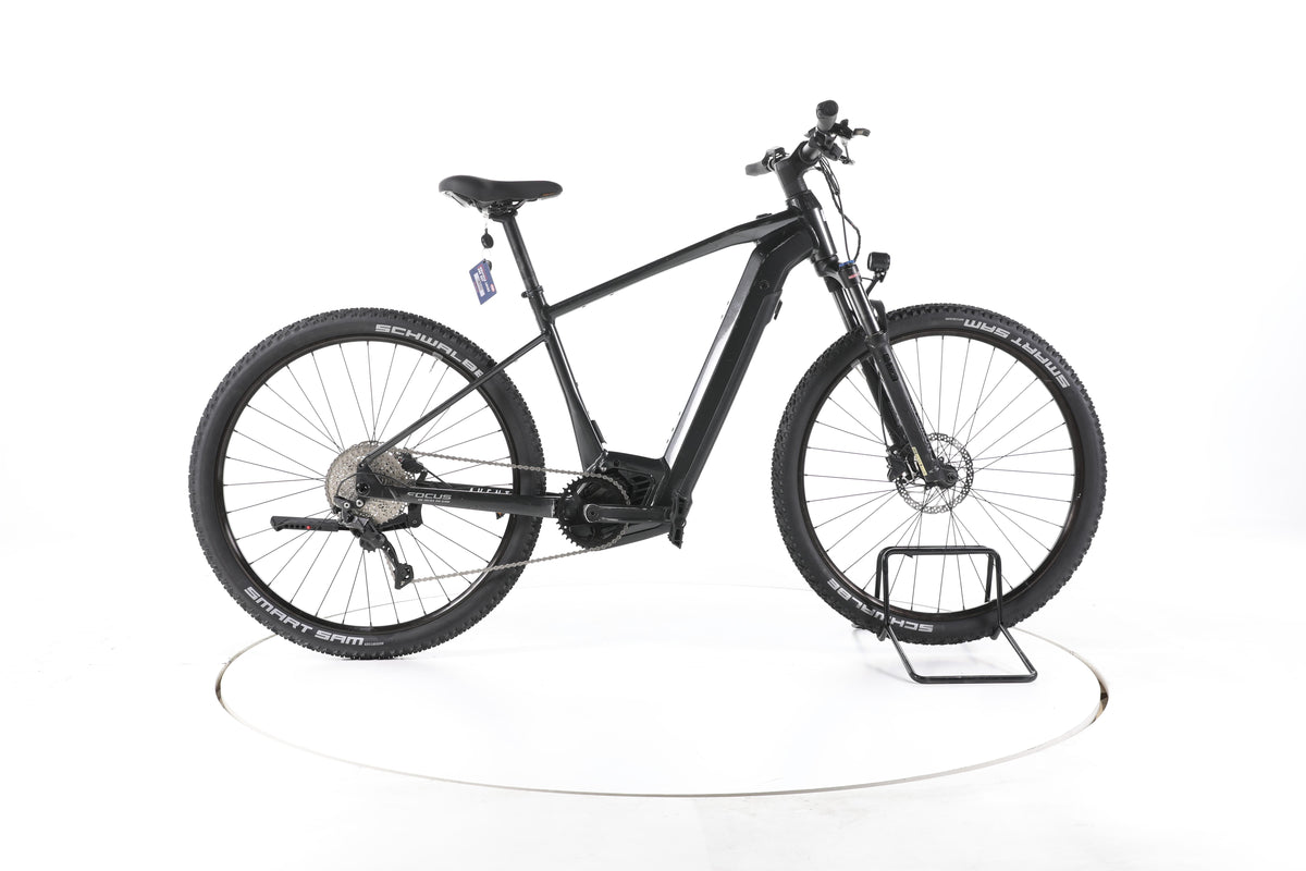 Focus Aventura² 6.7 Trekking E-Bike - Image 1