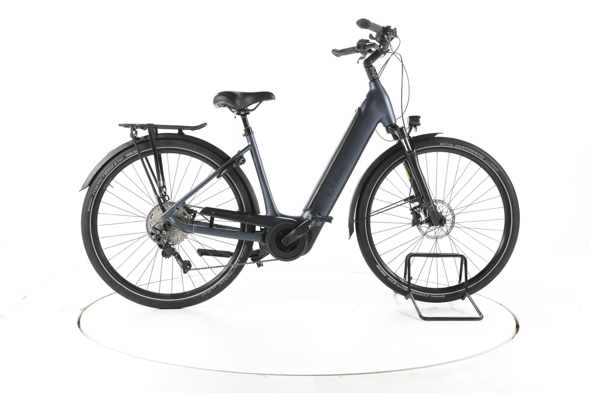 Cube Supreme Sport Hybrid Pro Trekking E-Bike Tiefeinsteiger - Image 1