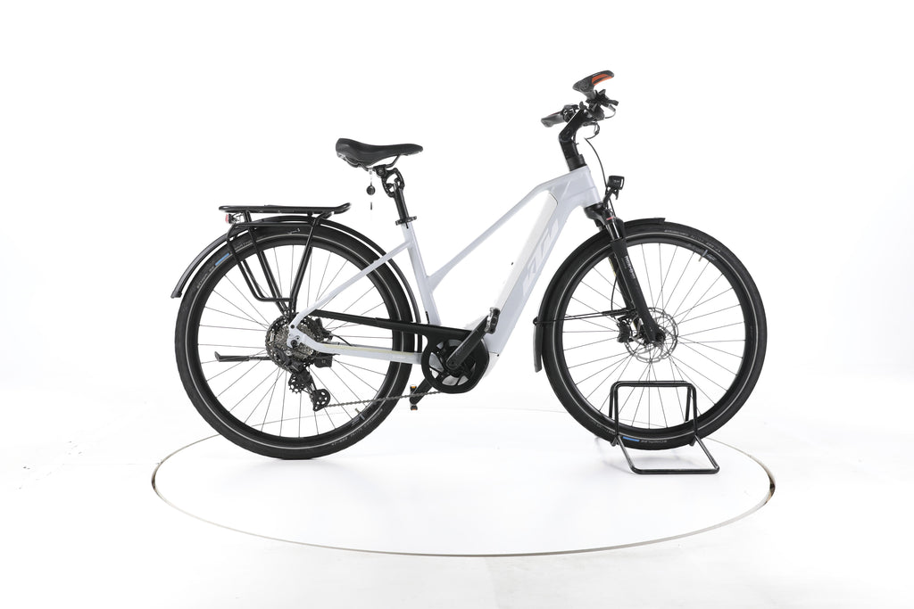 KTM Macina Style Pro Trekking E-Bike - Image 1