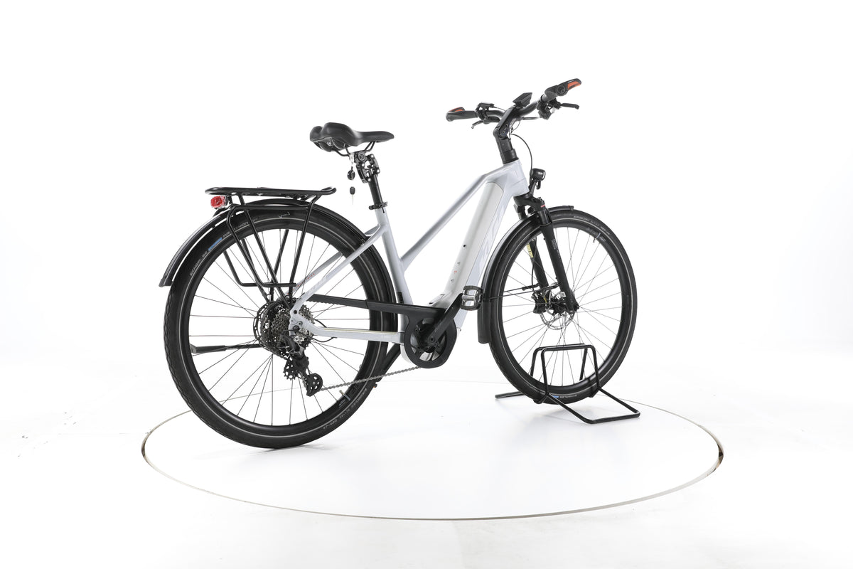 KTM Macina Style Pro Trekking E-Bike - Image 12