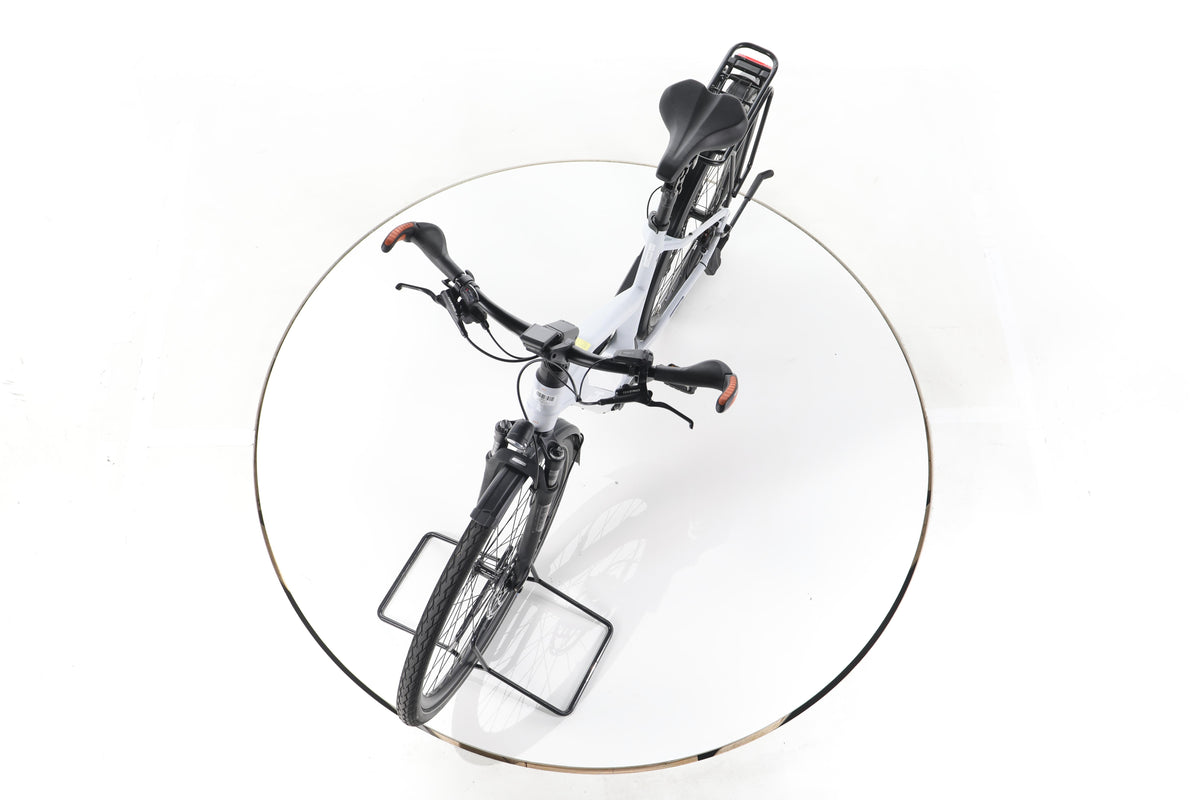KTM Macina Style Pro Trekking E-Bike - Image 17