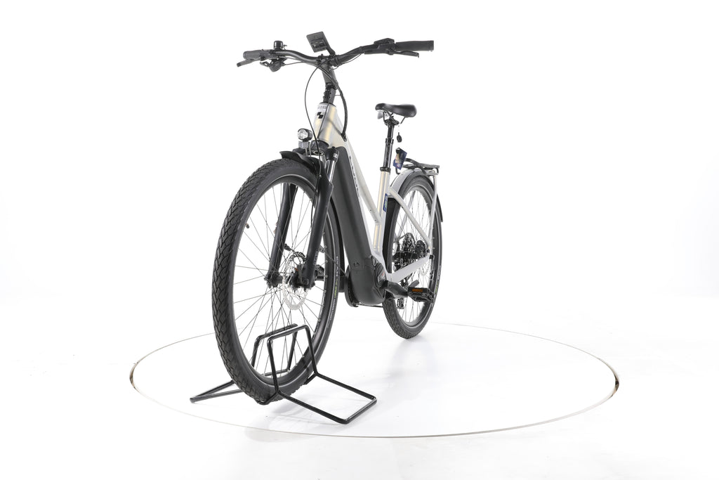 Cube Touring Hybrid Pro Trekking E-Bike - Image 5