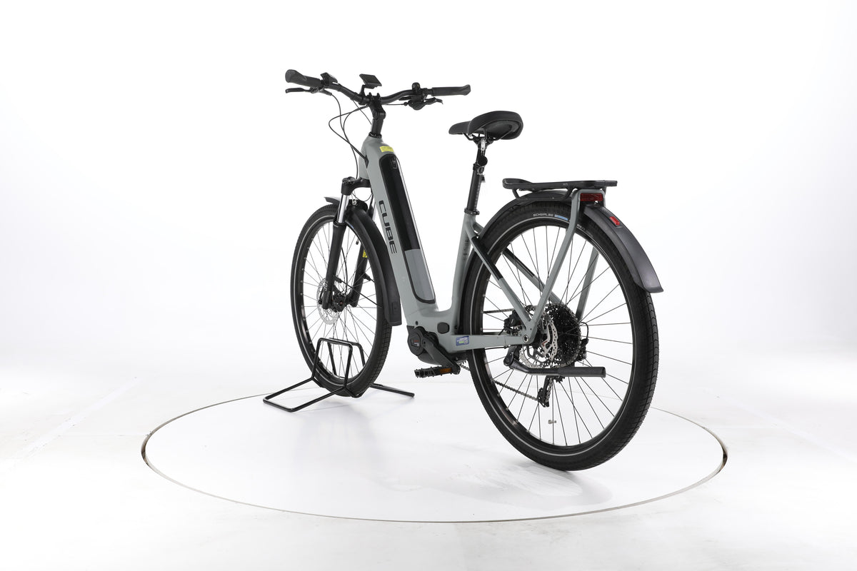 Cube Kathmandu Hybrid ONE Trekking E-Bike Tiefeinsteiger - Image 9