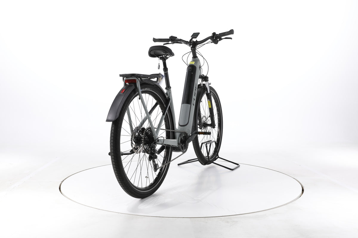 Cube Kathmandu Hybrid ONE Trekking E-Bike Tiefeinsteiger - Image 11