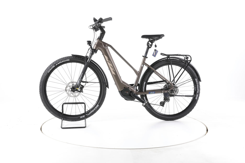 KTM Macina Gran 710 Trekking E-Bike - Image 7