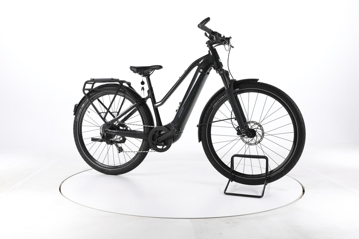 Giant Explore E+2 Trekking E-Bike - Image 2