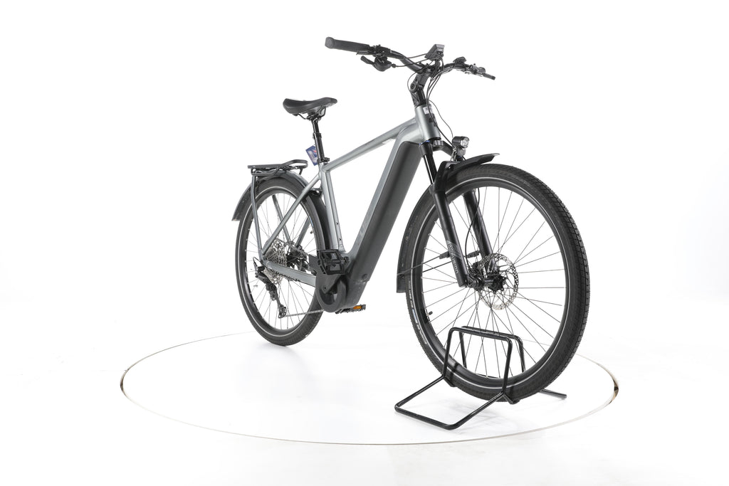Cube Kathmandu Hybrid Pro Trekking E-Bike - Image 3