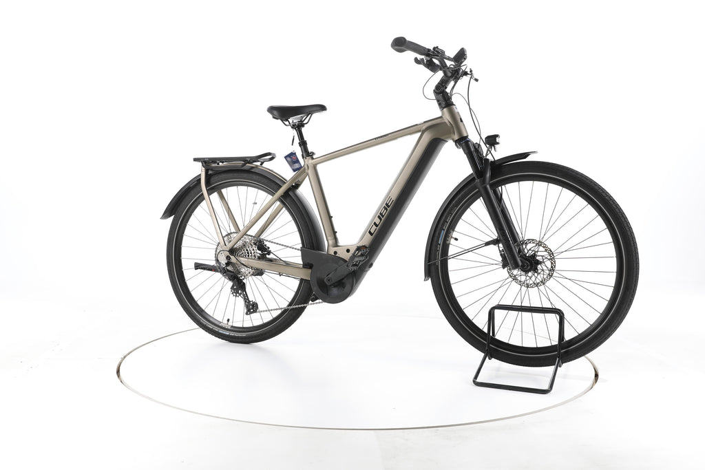 Cube Kathmandu Hybrid Pro Trekking E-Bike - Image 2