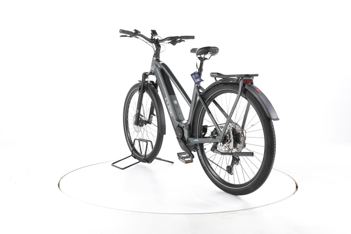 Cube Kathmandu Hybrid Pro Trekking E-Bike - Image 9