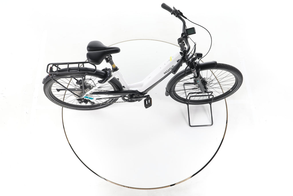 Pegasus Premio EVO Lite Trekking E-Bike Tiefeinsteiger - Image 13
