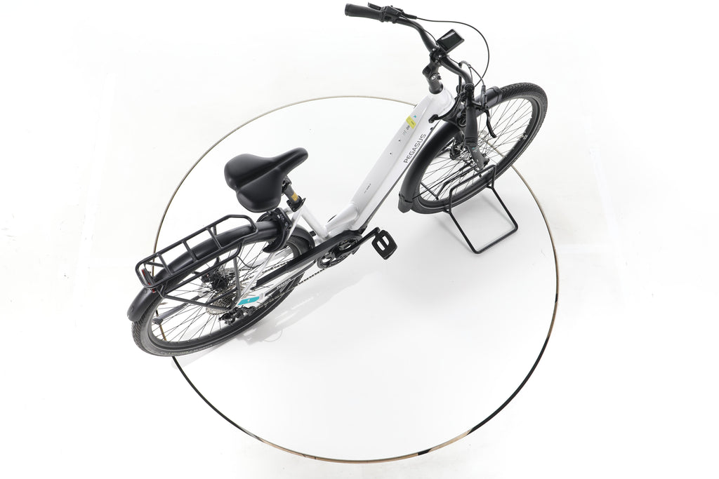 Pegasus Premio EVO Lite Trekking E-Bike Tiefeinsteiger - Image 24