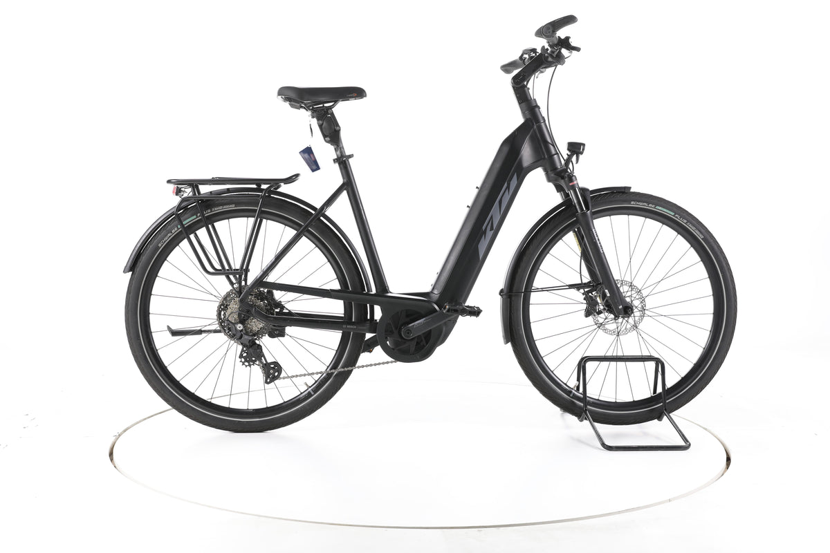 KTM Macina Style 730 Trekking E-Bike Tiefeinsteiger - Image 1