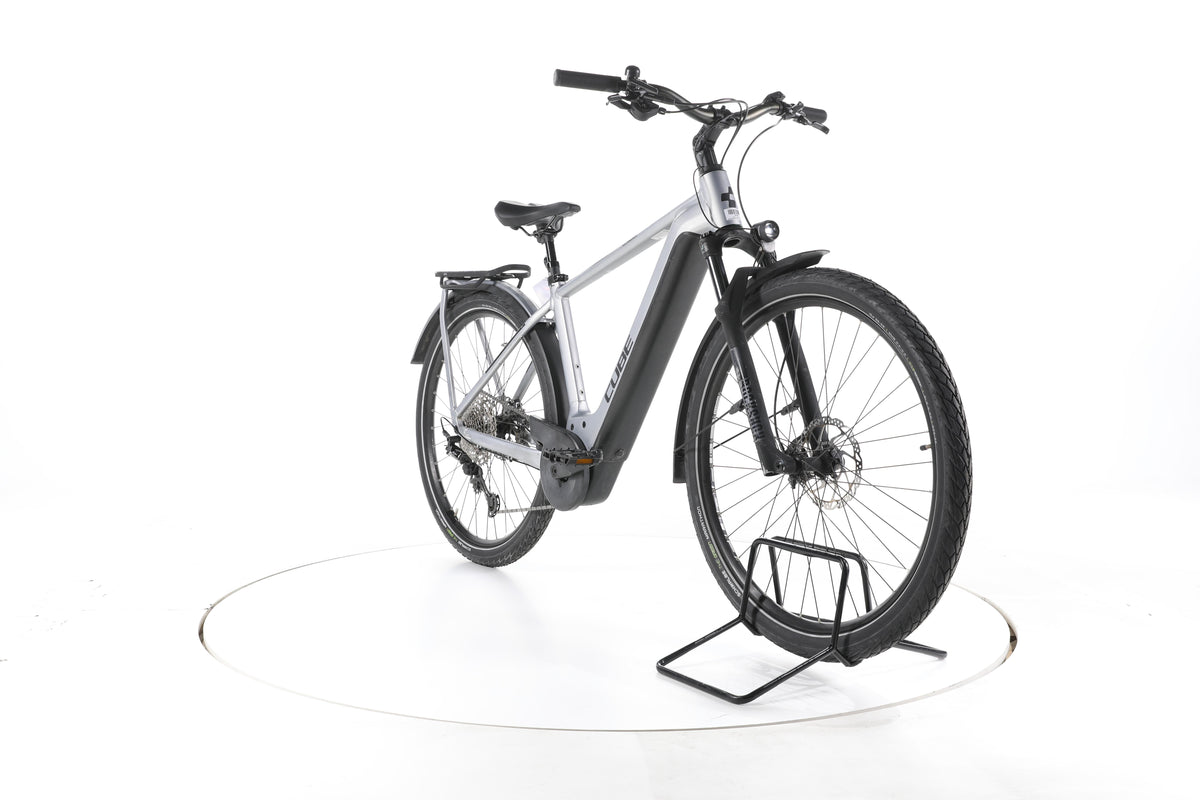 Cube Kathmandu Hybrid SLX Trekking E-Bike - Image 3