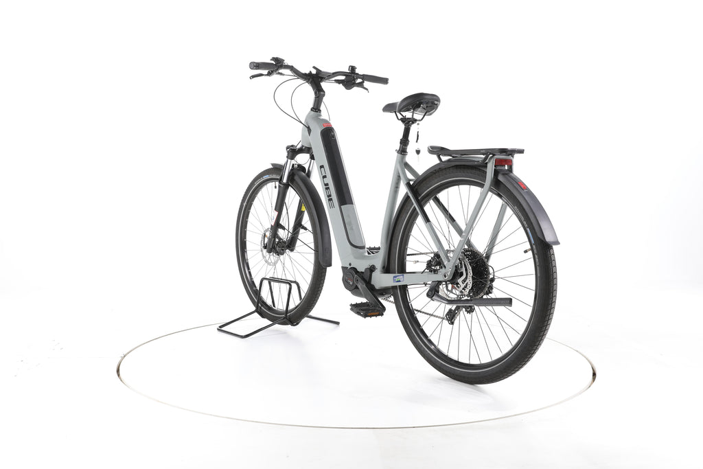 Cube Kathmandu Hybrid ONE Trekking E-Bike Tiefeinsteiger - Image 9