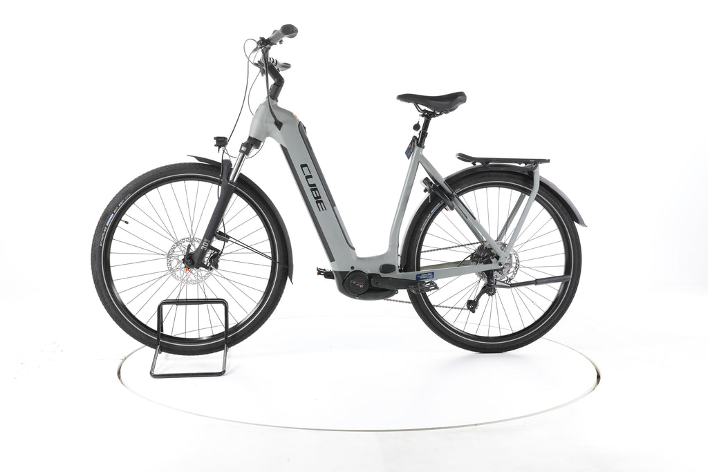 Cube Kathmandu Hybrid ONE 750 / Easy Entry 58 cm / L / swampgrey´n´black Trekking E-Bike Tiefeinsteiger - Image 7