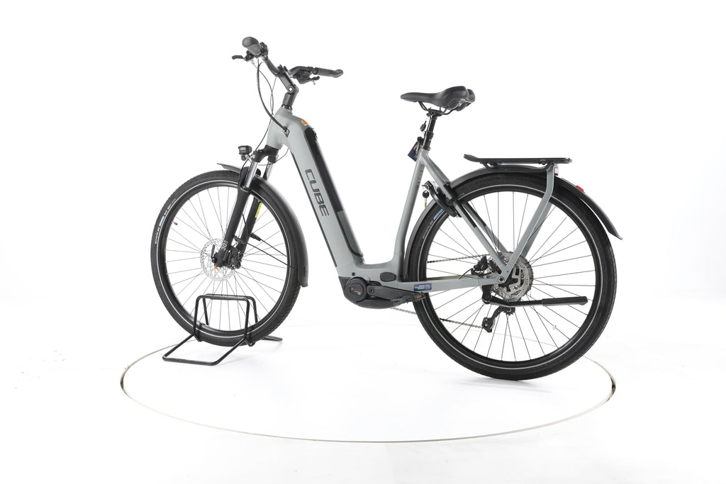 Cube Kathmandu Hybrid ONE 750 / Easy Entry 58 cm / L / swampgrey´n´black Trekking E-Bike Tiefeinsteiger - Image 8