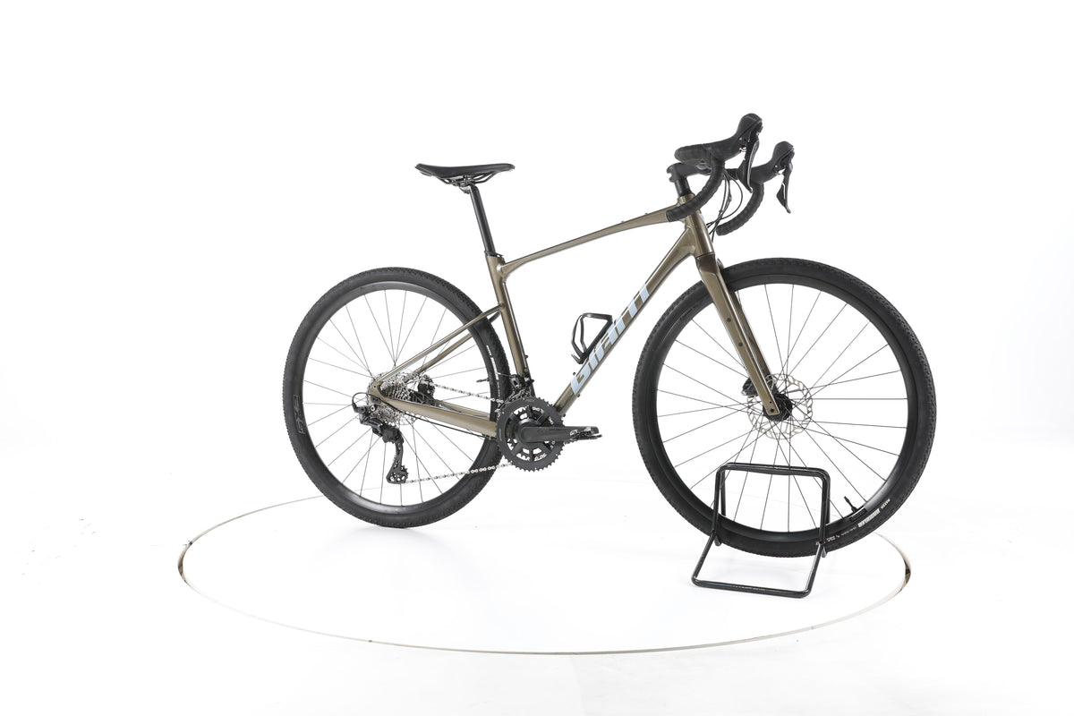 Giant Revolt 0 Gravelbike 2024 - Image 2