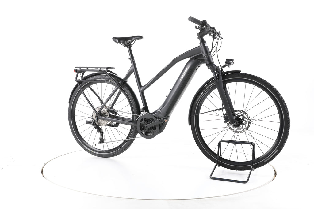 Giant Explore E+ 1 Trekking E-Bike - Image 2