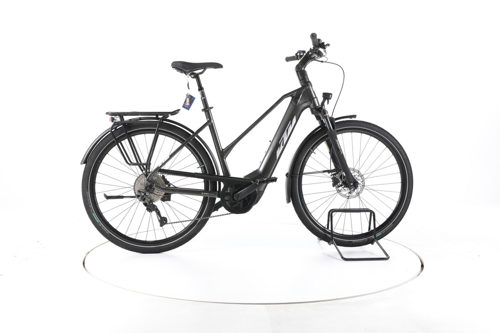 KTM Macina Style 740 Trekking E-Bike - Image 1