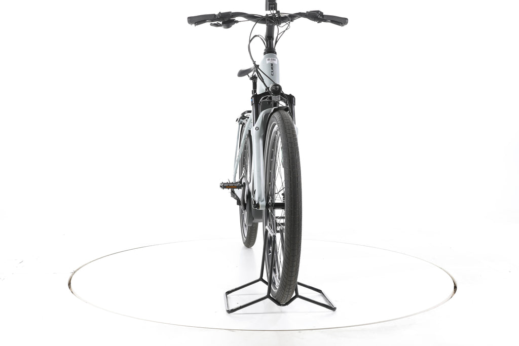 Cube Kathmandu Hybrid Trekking E-Bike Tiefeinsteiger 2025 - Image 4