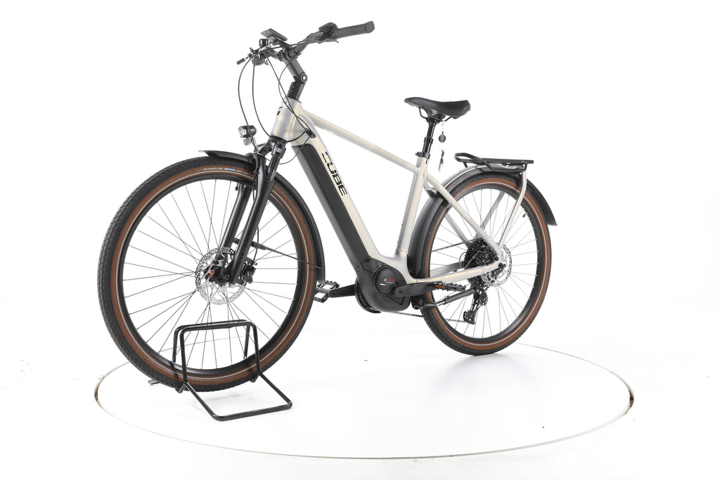 Cube Touring Hybrid Pro 625 Trekking E-Bike - Image 6