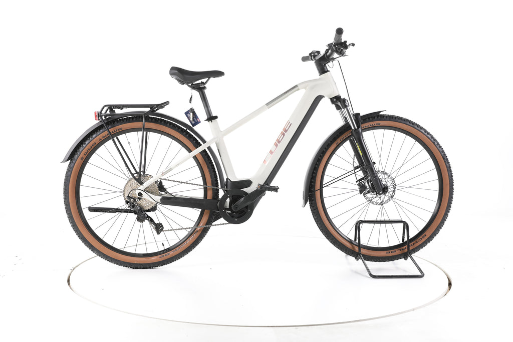 Cube Reaction Hybrid One 750 Trekking E-Bike - Image 1