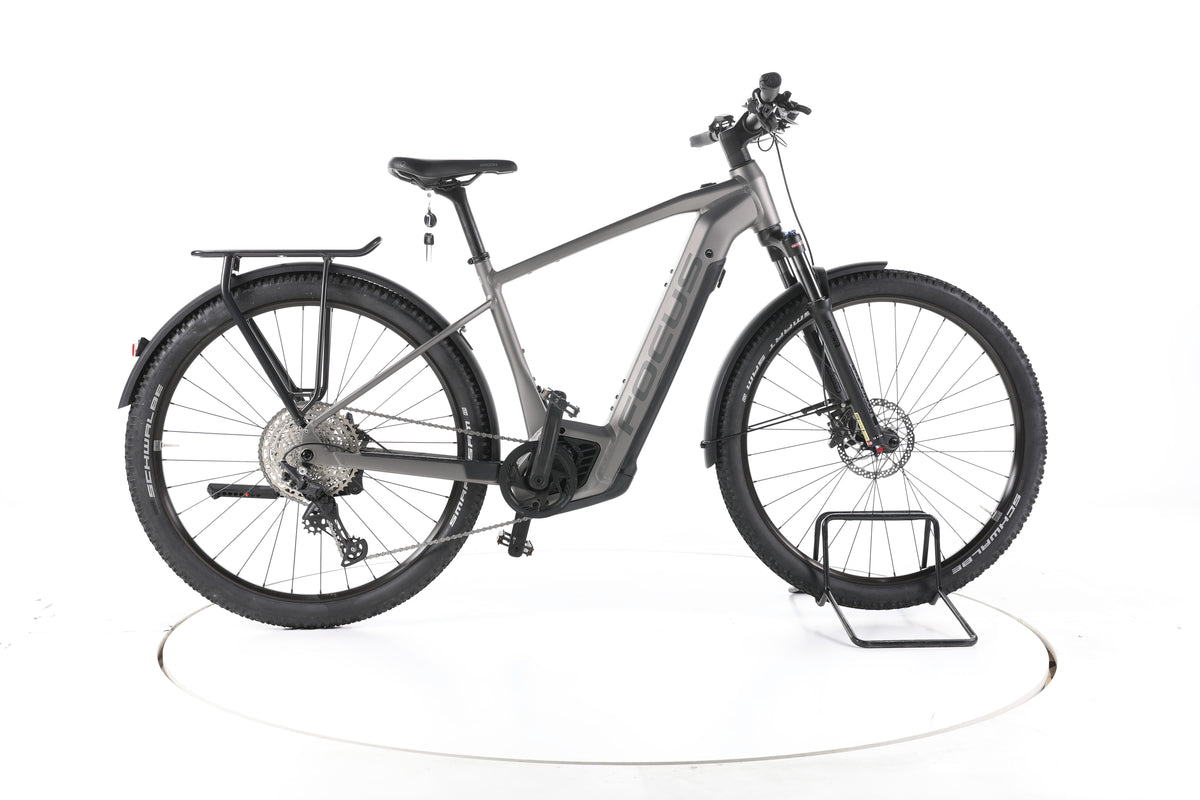 Focus Aventura 6.8 Trekking E-Bike - Image 1