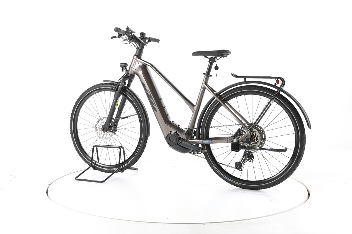 KTM Macina Cross LFC Trekking E-Bike 2024 - Image 8