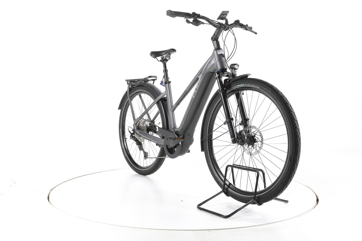 Cube Touring Hybrid EXC Trekking E-Bike - Image 3
