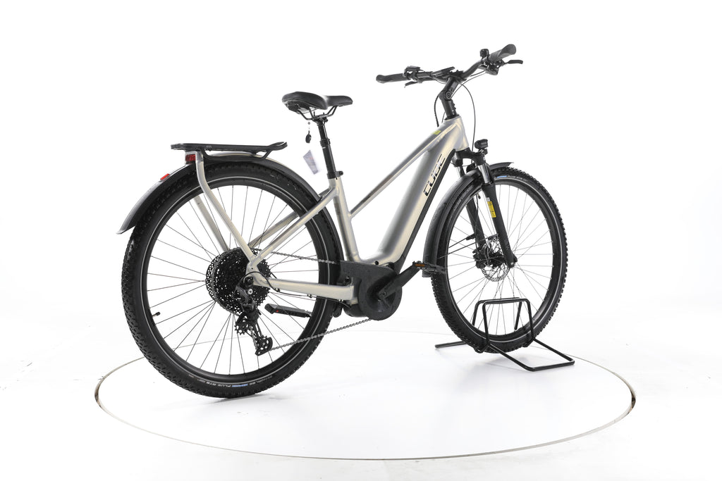 Cube Touring Hybrid Pro 625 Trekking E-Bike - Image 12