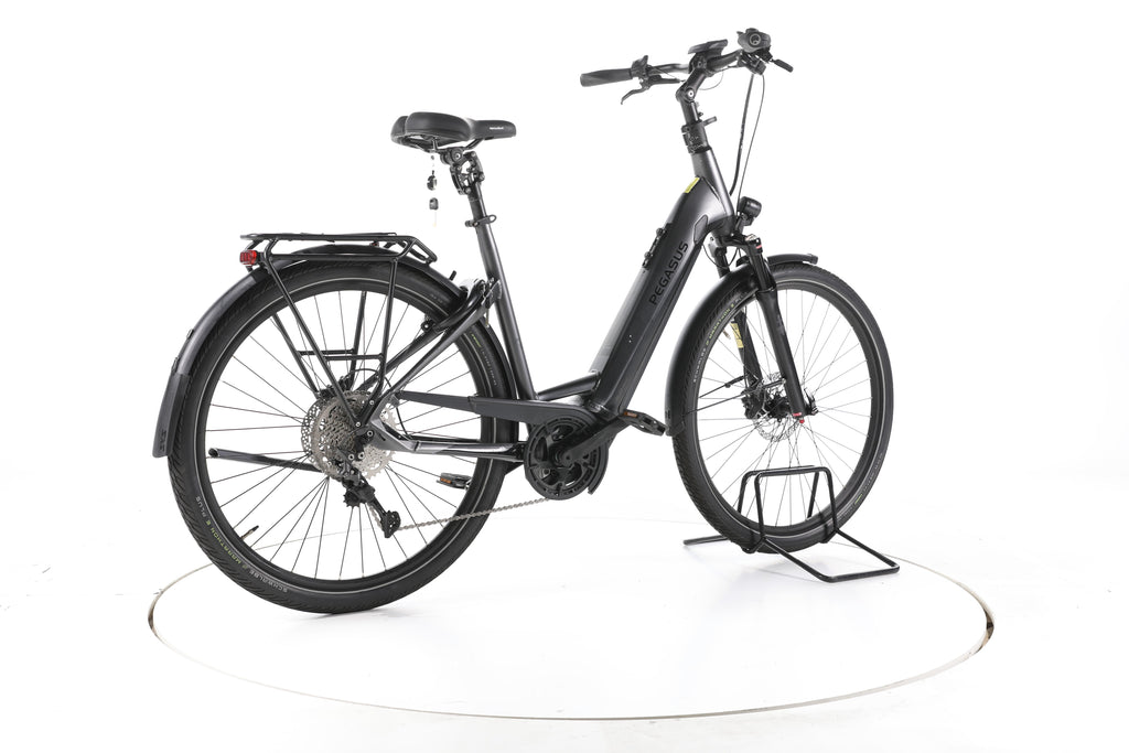 Pegasus Premio Evo 10 Trekking E-Bike Tiefeinsteiger - Image 12