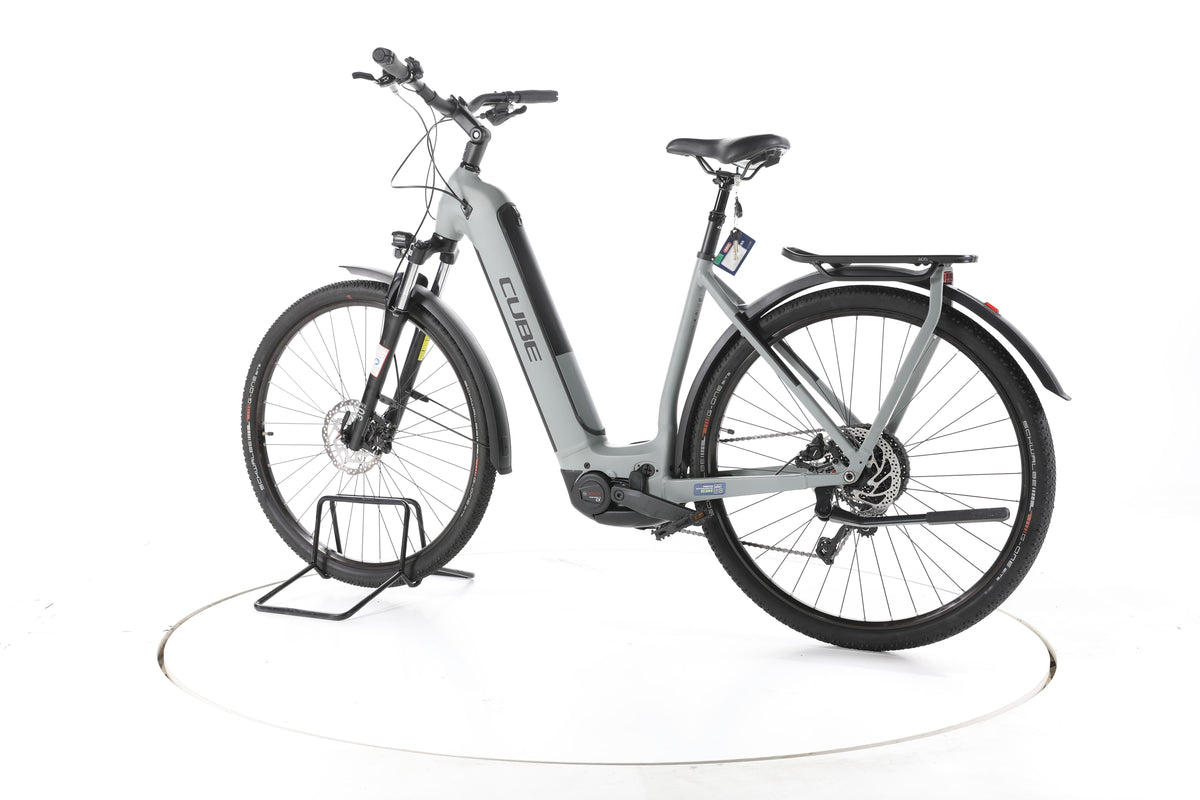 Cube Kathmandu Hybrid ONE Trekking E-Bike Tiefeinsteiger - Image 8
