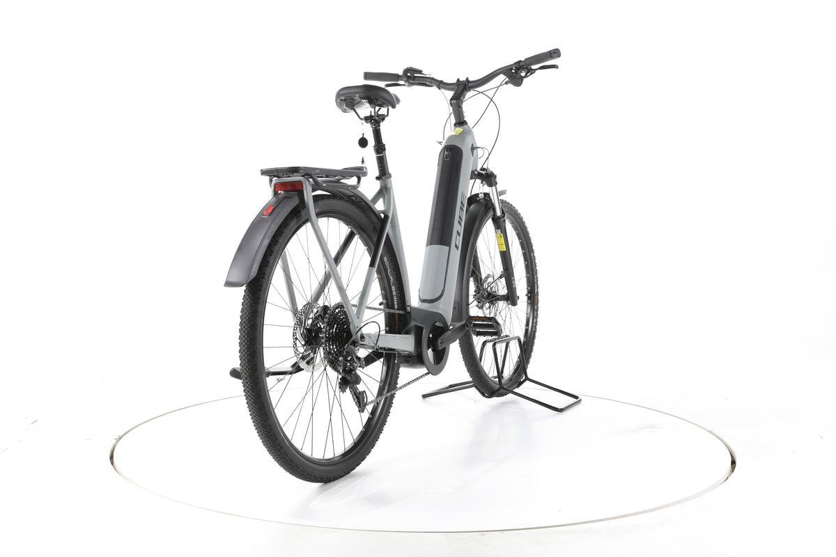 Cube Kathmandu Hybrid ONE Trekking E-Bike Tiefeinsteiger - Image 11