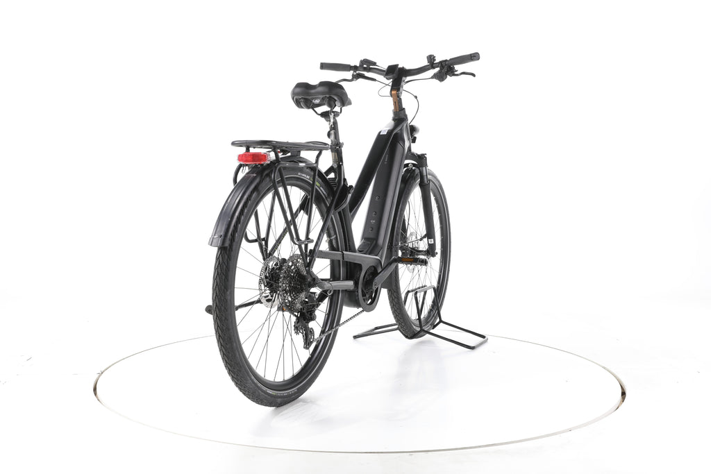 KTM Cento 10 Plus Trekking E-Bike - Image 11