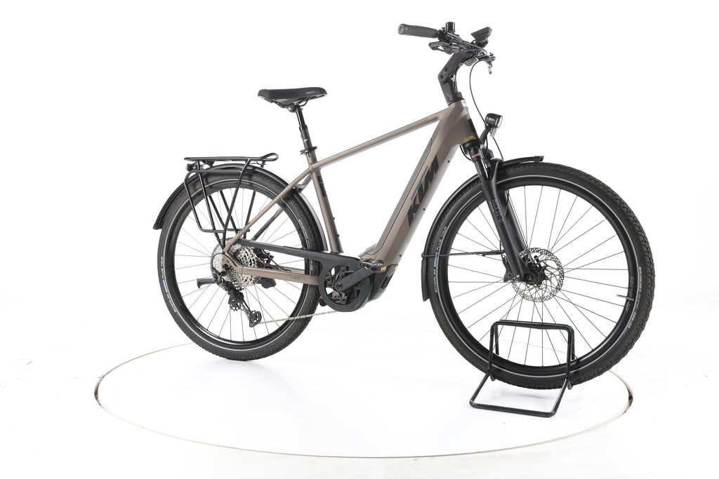 KTM Macina Ultimate XTS Trekking E-Bike 2025 - Image 2
