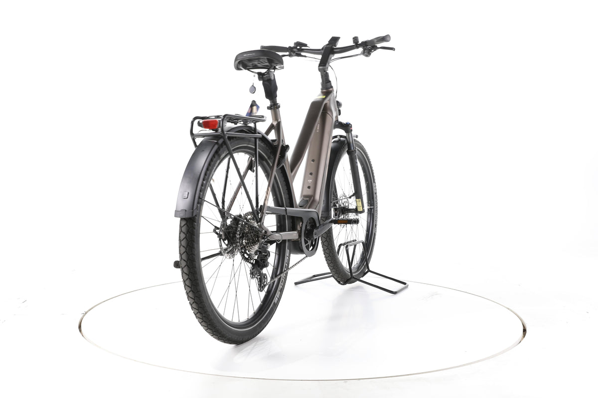 KTM Macina Gran 710 Trekking E-Bike - Image 11