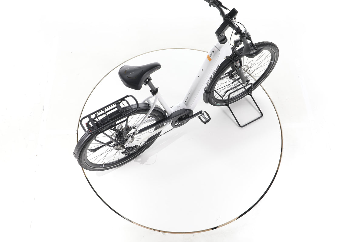 KTM Cento 10 Plus Trekking E-Bike Tiefeinsteiger - Image 24