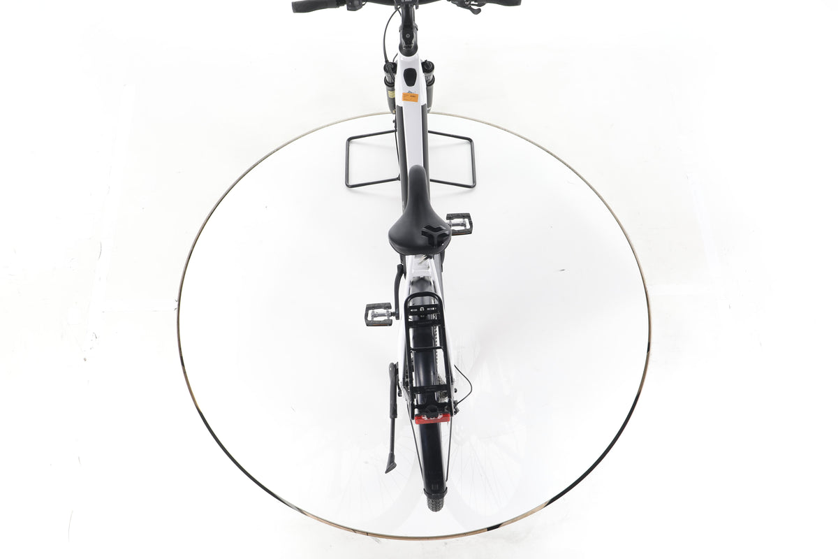 Carver Route E.520 Trekking E-Bike - Image 22
