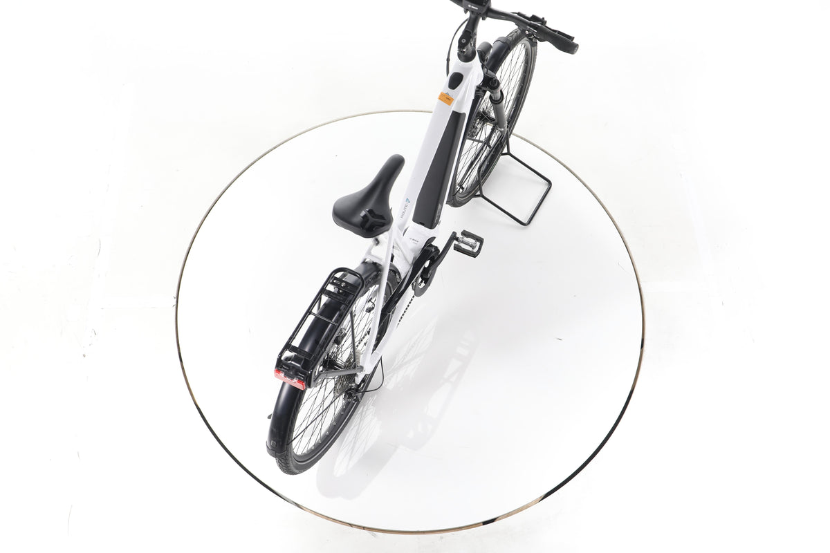 Carver Route E.520 Trekking E-Bike - Image 23