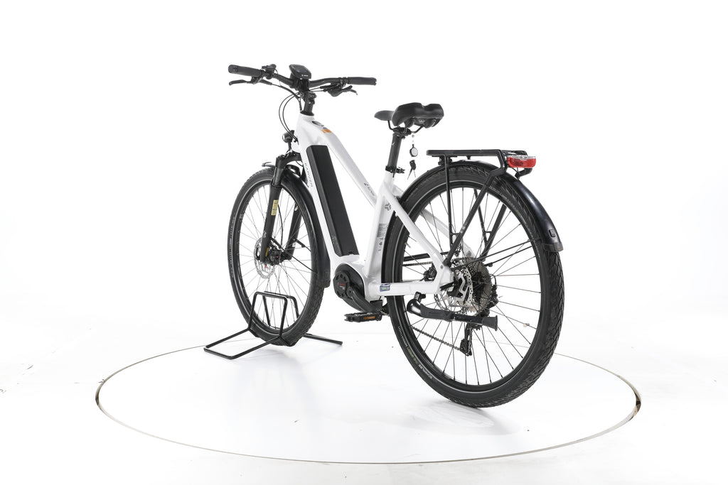 Carver Route E.510 Trekking E-Bike - Image 9