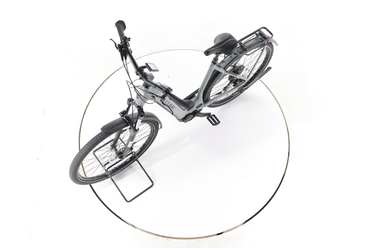 Cube Kathmandu Hybrid ONE Trekking E-Bike Tiefeinsteiger - Image 18