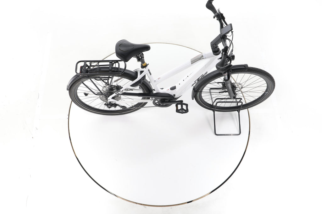 KTM Cento 10 Plus Trekking E-Bike 2024 - Image 13