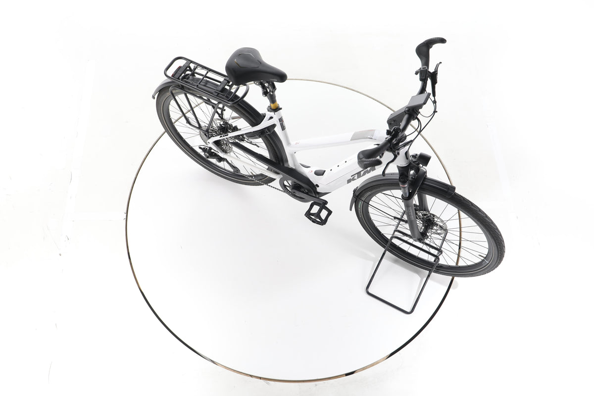 KTM Cento 10 Plus Trekking E-Bike 2024 - Image 14