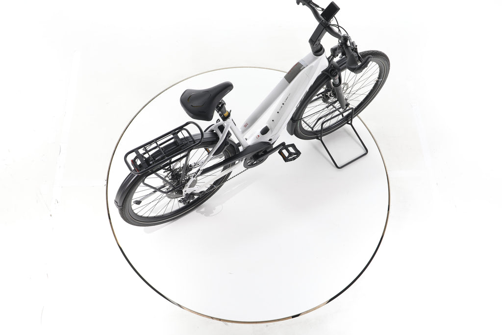 KTM Cento 10 Plus Trekking E-Bike 2024 - Image 24