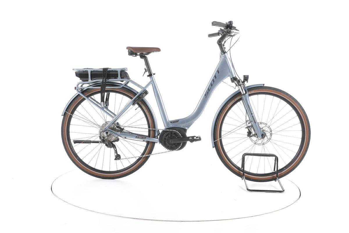 Scott Active 20 Trekking E-Bike Tiefeinsteiger - Image 1