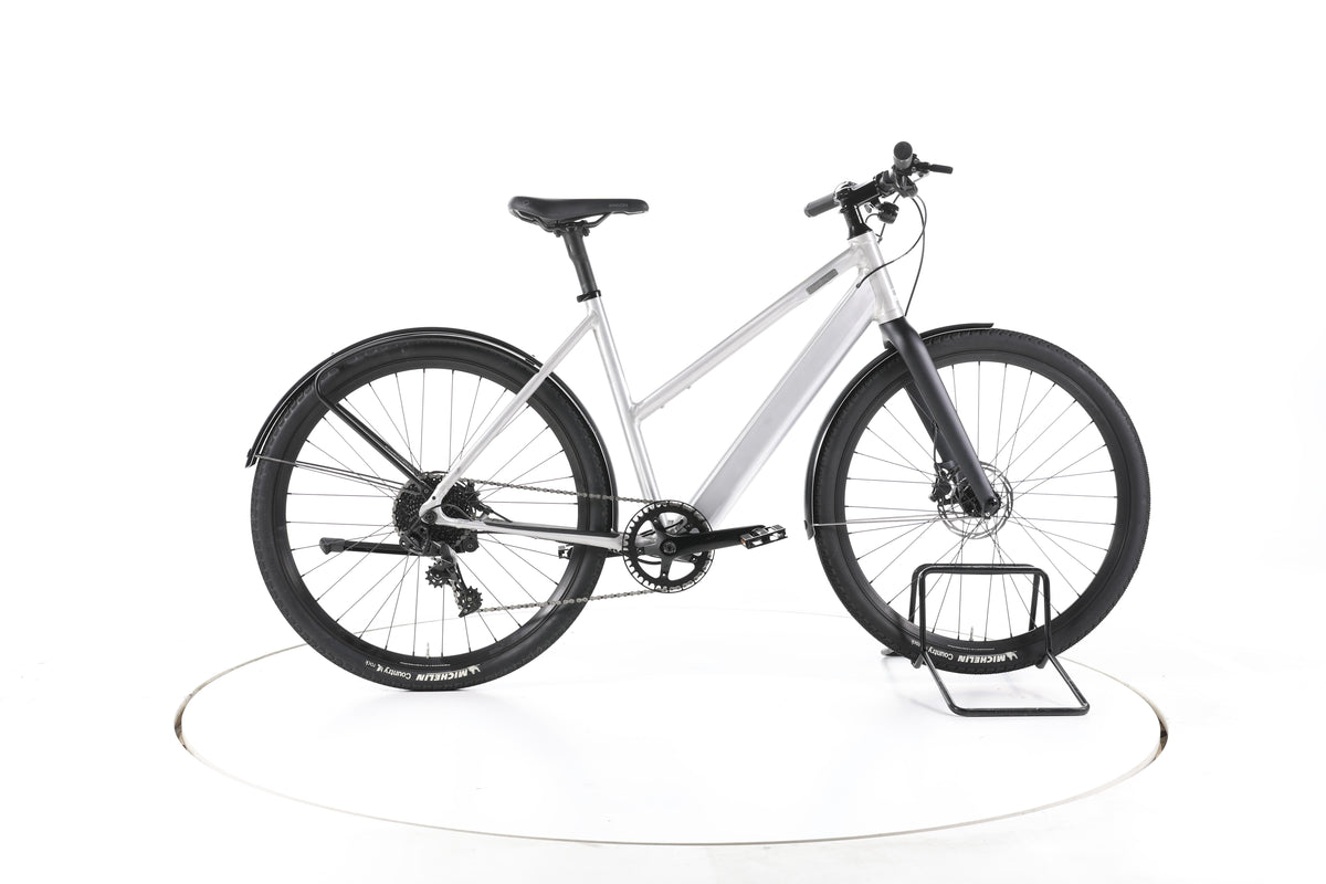 Coboc Vesterbro Trekking E-Bike - Image 1