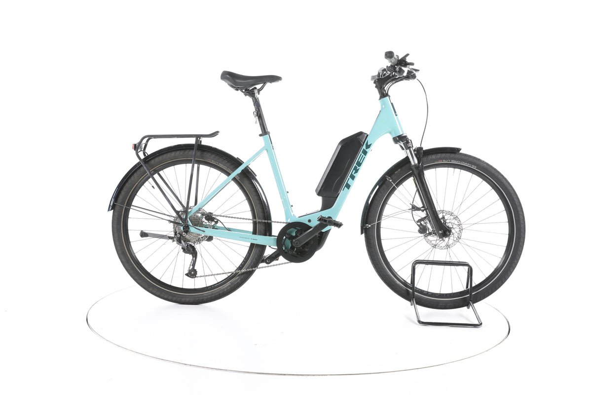 Trek Allant+ 5 Trekking E-Bike Tiefeinsteiger - Image 1
