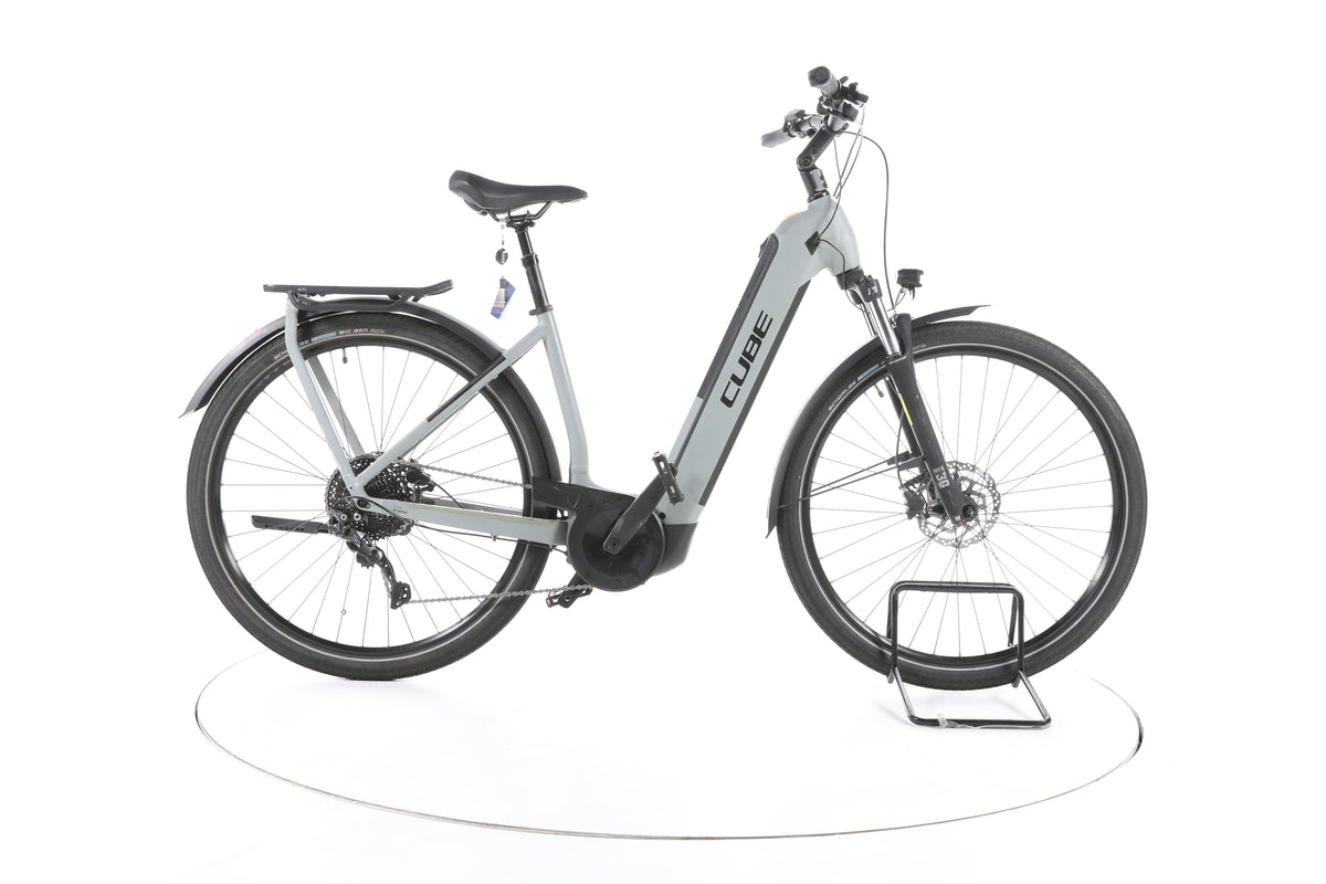 Cube Kathmandu Hybrid One Trekking E-Bike Tiefeinsteiger - Image 1