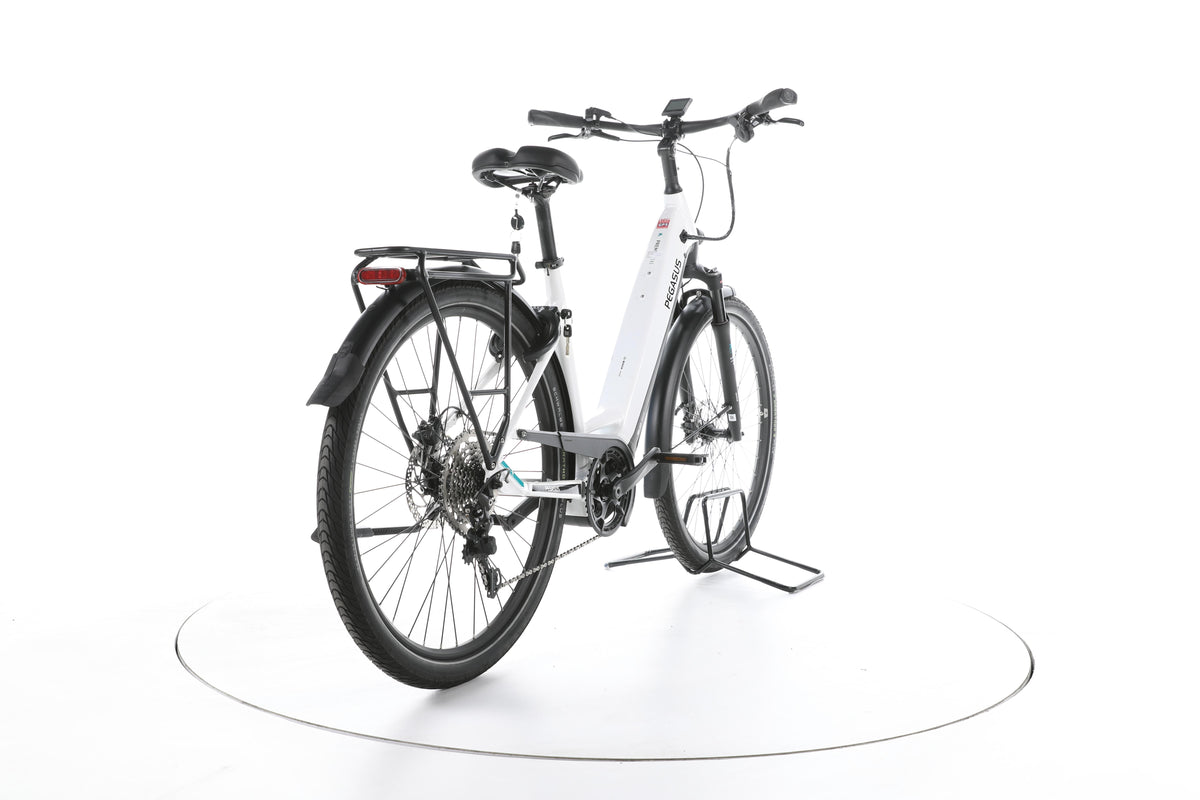 Pegasus Premio Evo 10 Lite Trekking E-Bike Tiefeinsteiger - Image 11