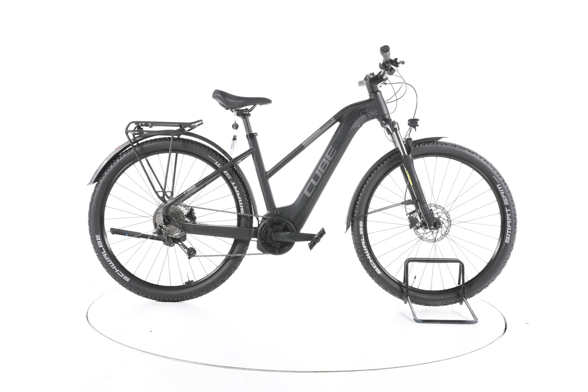 Cube Reaction Hybrid Performance Trekking E-Bike - Image 1
